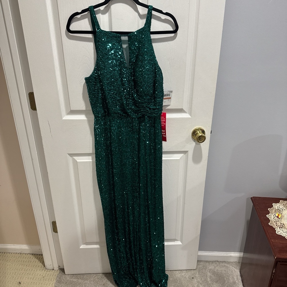 Emerald Green Sequin Gown